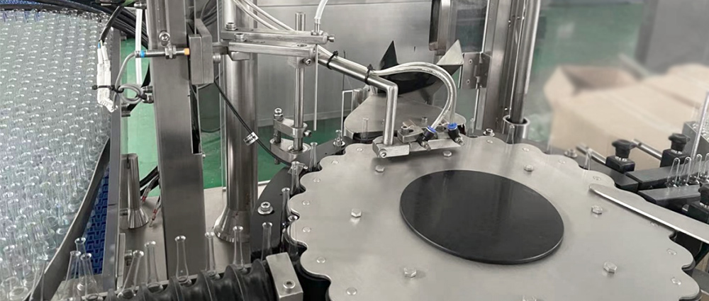 2verticalfillingmachineforampoules1 Filling Machine Manufacturer